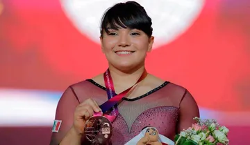 Alexa Moreno con boleto a París 2024