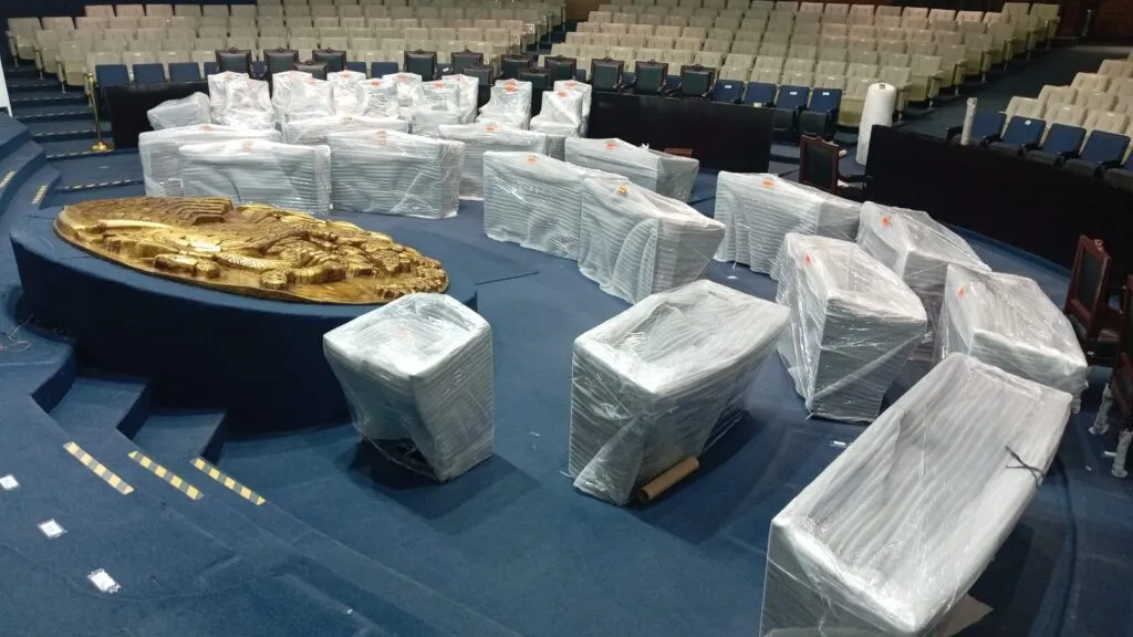 Inicia remodelación del Congreso de Hidalgo con demolición del salón del pleno