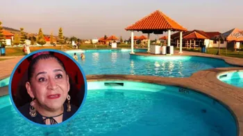 Balneario de Hidalgo con visitantes disfrutando de albercas durante la temporada vacacional.