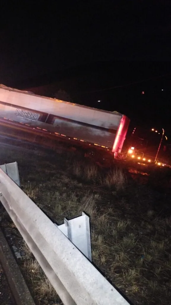 Fuerte accidente en Arco Norte deja lesionados y cierre total