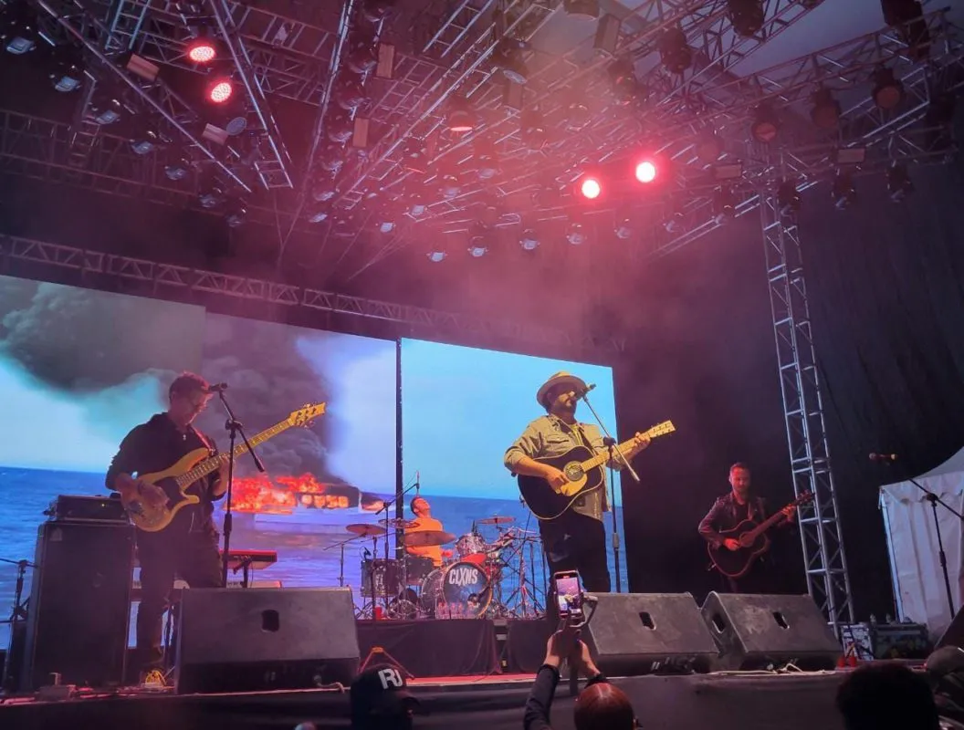 Los Claxons sorprenden al público en el Teatro del Pueblo Pachuca 2023