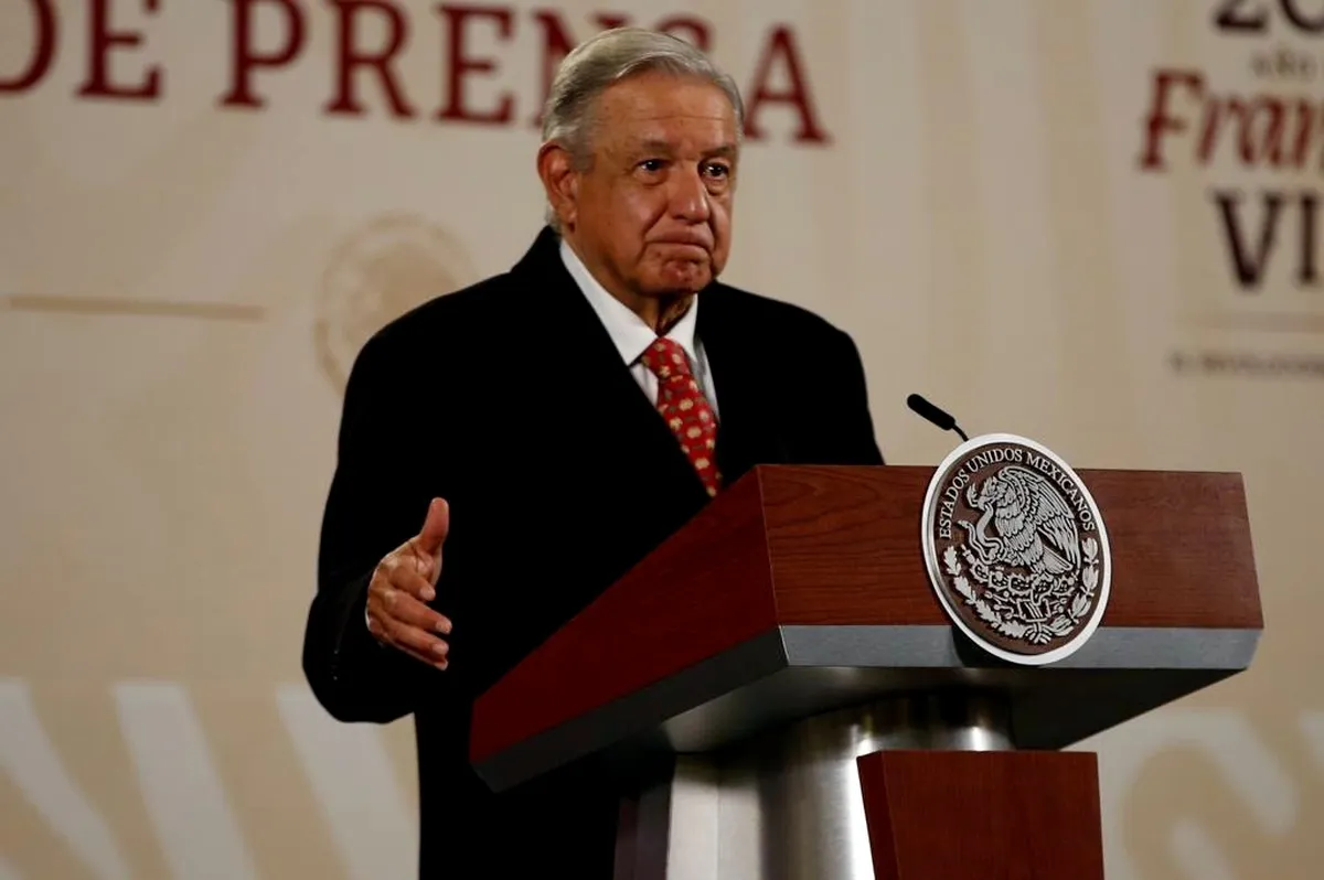 AMLO anuncia operativo en Sinaloa tras narcobloqueos
