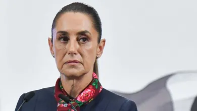 Claudia Sheinbaum, presidenta de México, durante su intervención en la conferencia matutina realizada en Palacio Nacional.
