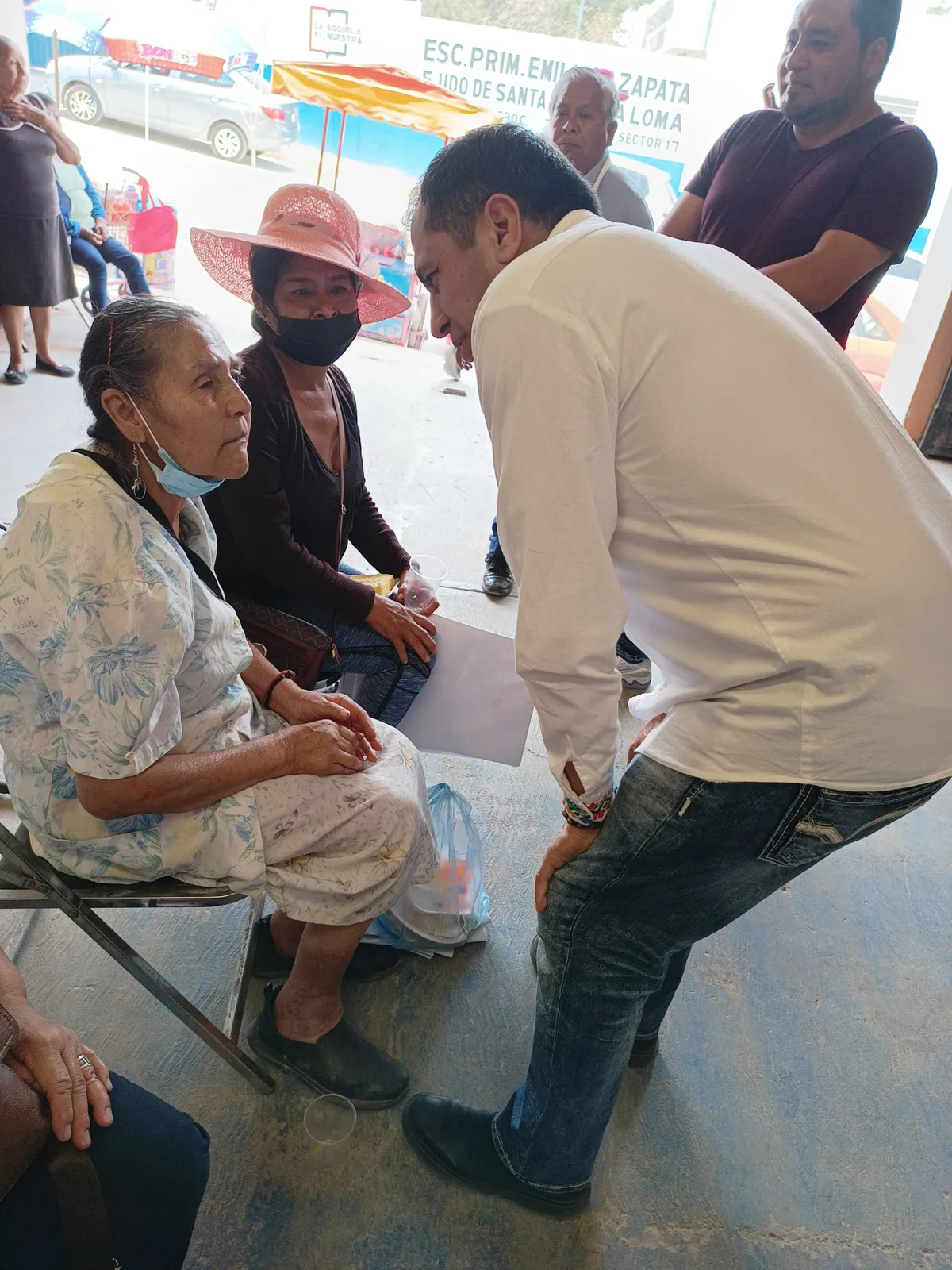 Ricardo Crespo urge a revalorar el rol de la mujer