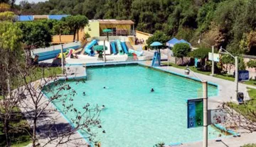 Tragedia en parque acuático de Ixmiquilpan: adulto mayor pierde la vida tras convulsión