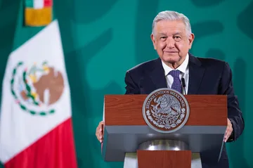 AMLO llama a escuelas de Hidalgo a que vuelvan a clases presenciales