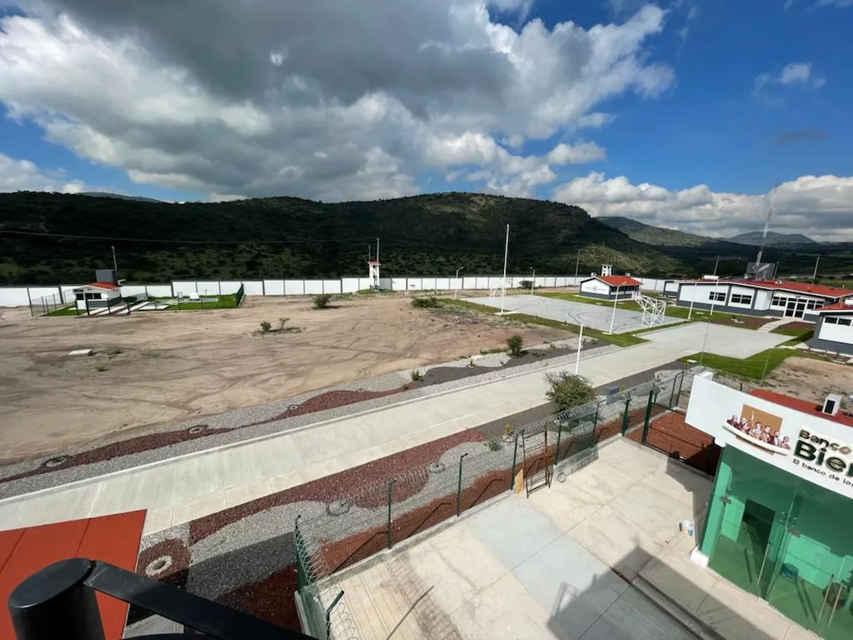 Retraso en instalaciones de la Guardia Nacional en Tepeji por falta de electricidad