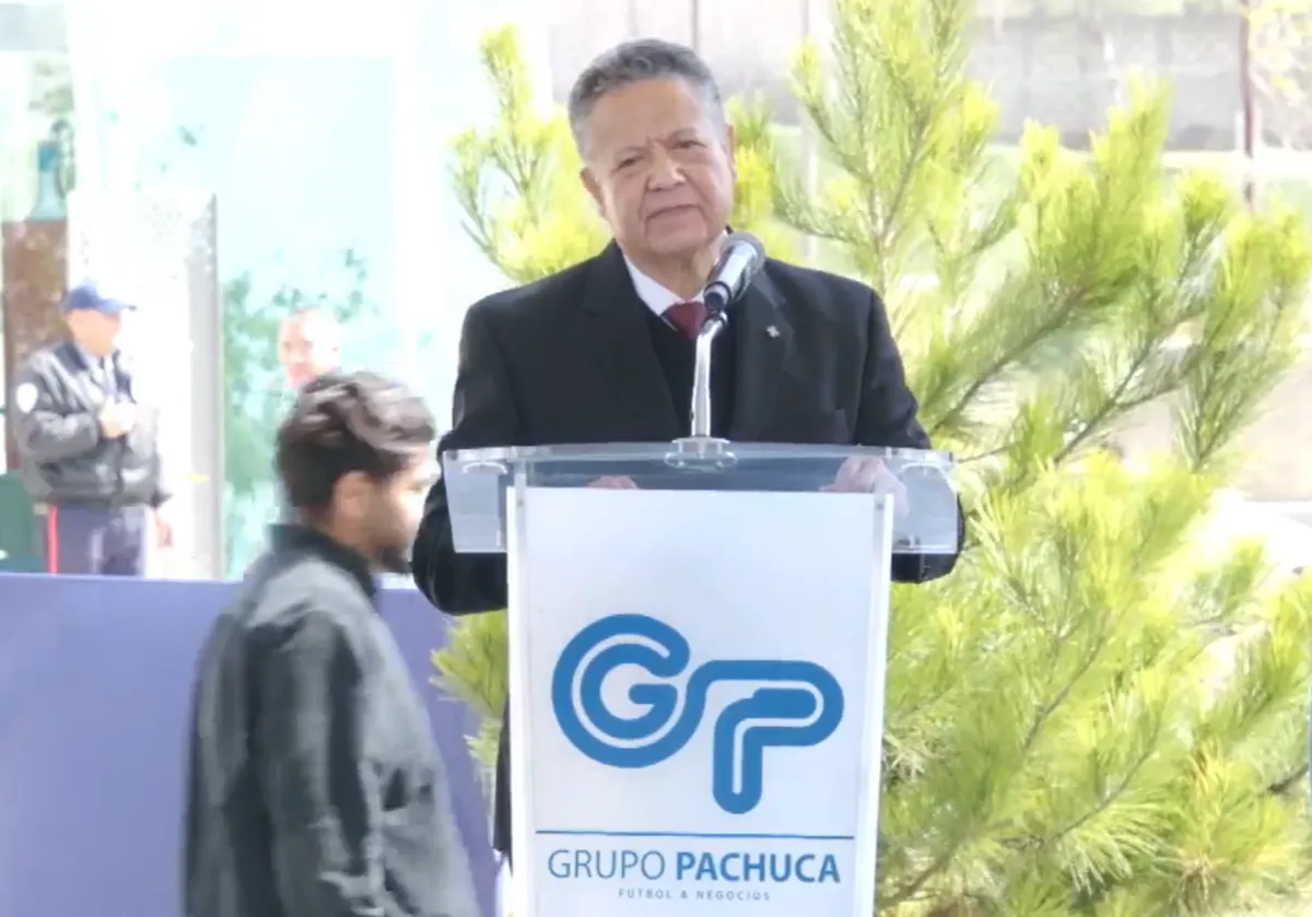 Julio Menchaca inauguración de segunda etapa del CEMA