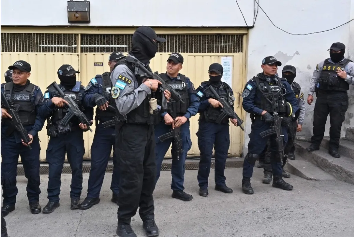 Detienen en Honduras a ex general que lideró golpe de Estado a Zelaya