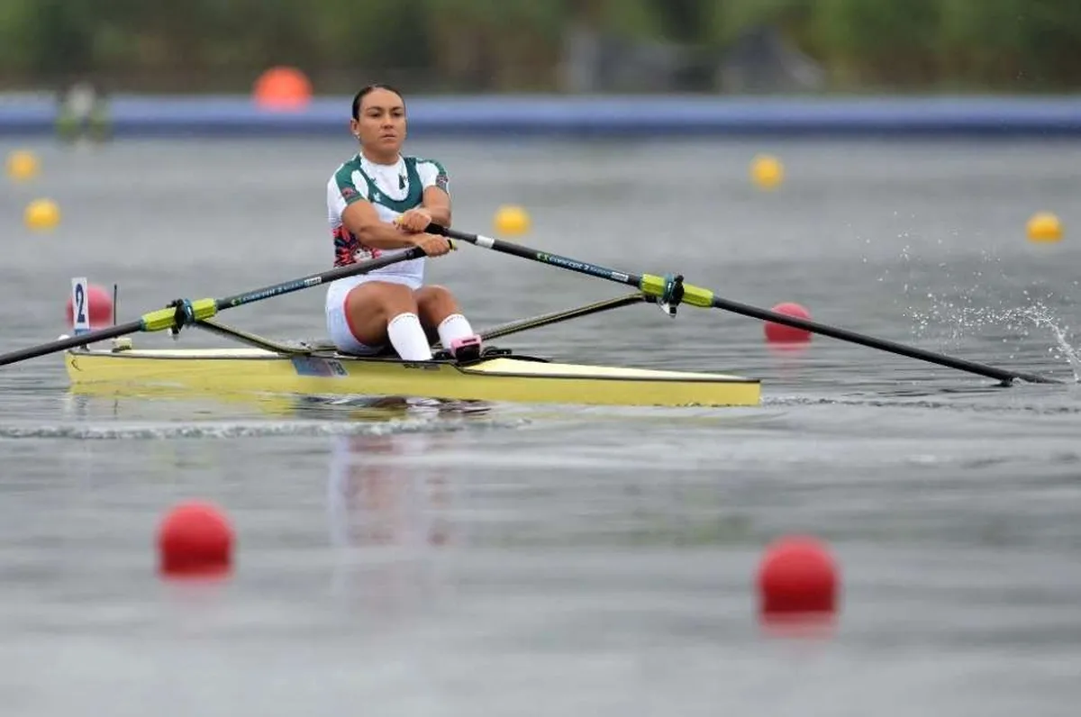 Kenia Lechuga avanza a cuartos de final en remo en París 2024