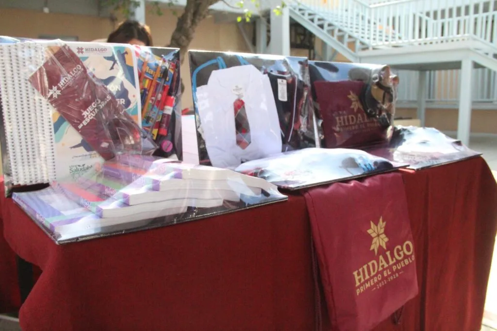 ¡Listos los útiles escolares! Gobierno de Hidalgo adquiere 481 mil paquetes para el ciclo 2026-2027