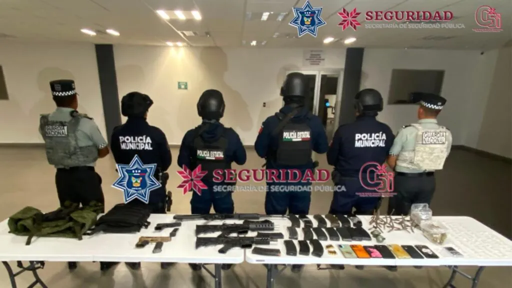 Huichapan: detienen a cinco, incluido un menor, con armas y presunta droga