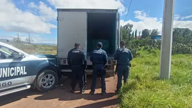 Camioneta robada con productos Maseca