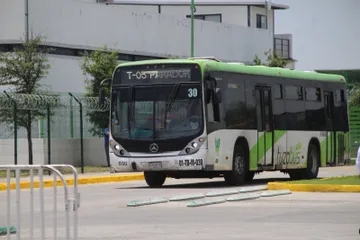 Tuzobús