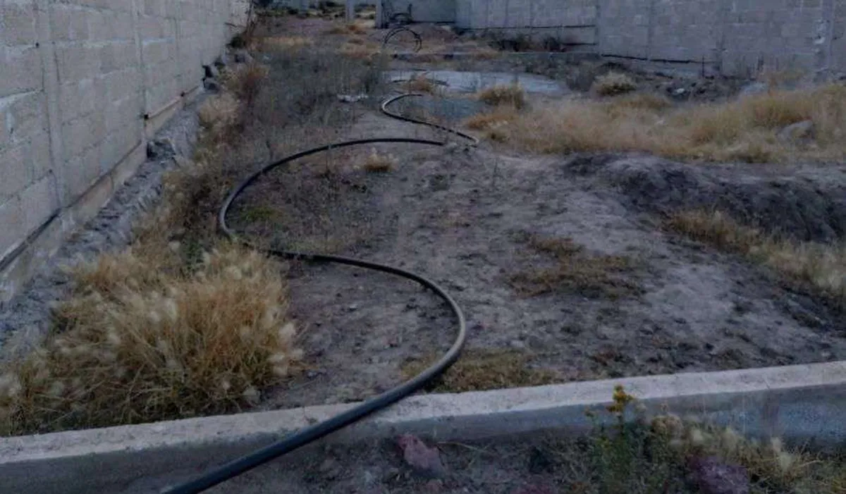 Pachuca: catean predio en Tlapacoya y encuentran toma clandestina