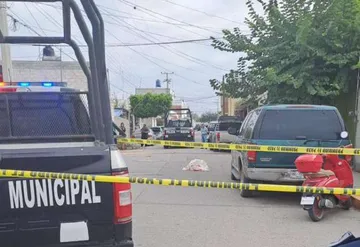Ixmiquilpan: vecinos de San Nicolás retienen y atan a presunta ladrona