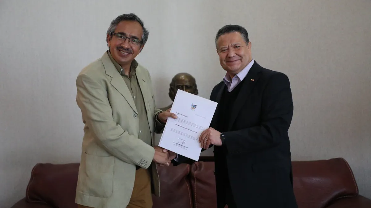 Julio Menchaca realiza nuevos nombramientos