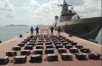 Incautan más de 1.3 toneladas de cocaína en operativo de la Marina
