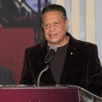 Gobernador Julio Menchaca