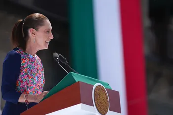 Sheinbaum cierra gira en el Zócalo
