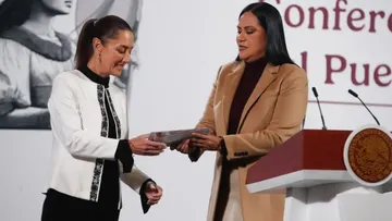 Así Claudia Sheinbaum dio su respaldo a Ariadna Montiel, secretaria de Bienestar.