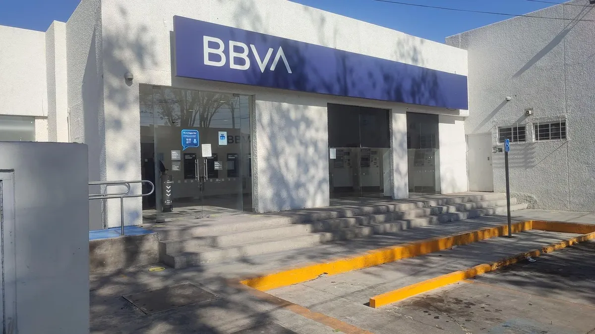 Atracan a sujeto que había retirado 100 mil pesos en banco de Tula