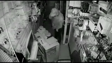 Roban en la madrugada negocio de celulares en Tulancingo