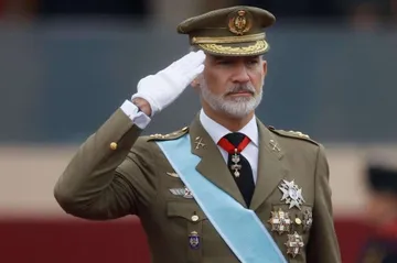 Entre abucheos a Pedro Sánchez y mensajes de orgullo por “el pasado”, España celebra su día nacional