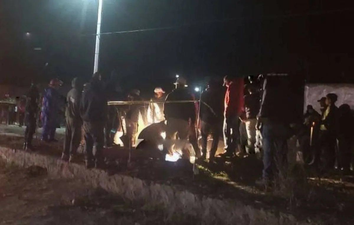 En Cuautepec muere huachicolero sepultado en túnel que conducía a ducto de Pemex