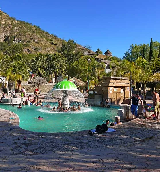 3 pueblos mágicos en Hidalgo que puedes visitar en este mega puente