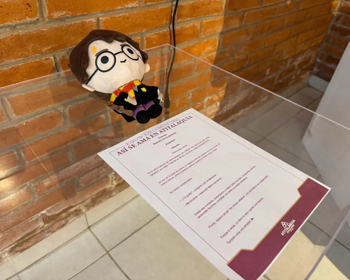 38 objetos y decenas de historias dan vida a una exposición única sobre el amor en Atitalaquia.