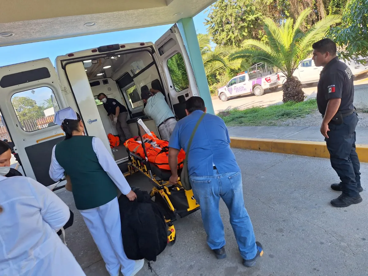 Ambulancia aérea de la SSPH durante atención de emergencia.