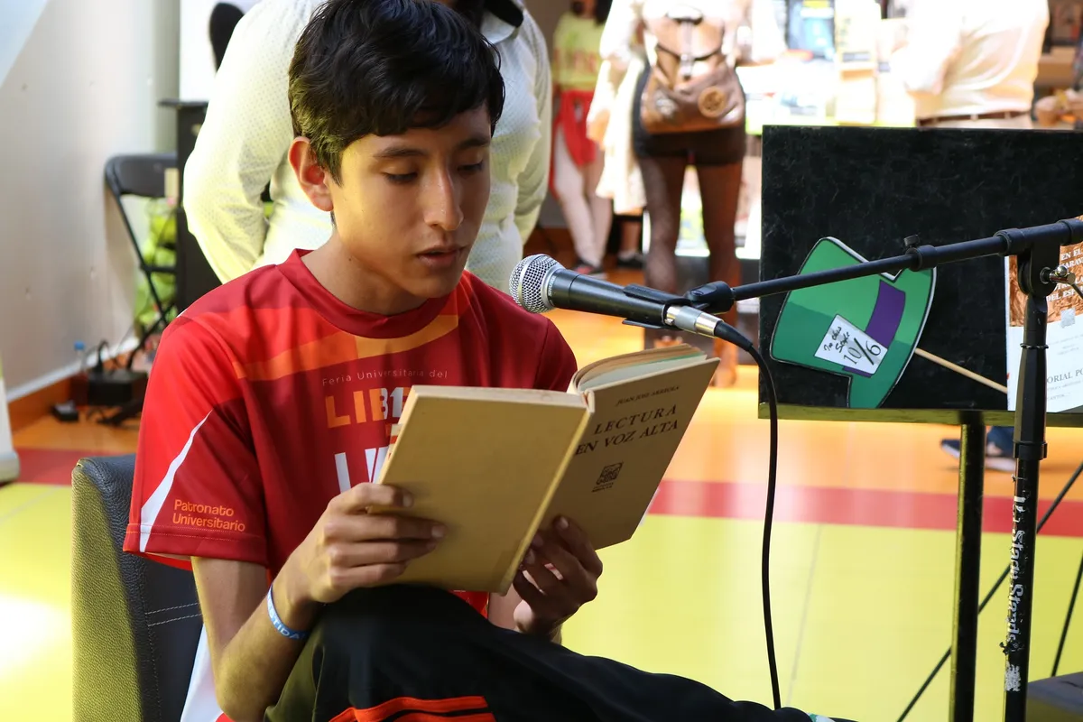 La Lectura en voz alta es el primer acercamiento con los libros