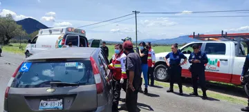 Choque en la carretera Epazoyucan-Santa Mónica  deja 9 lesionados