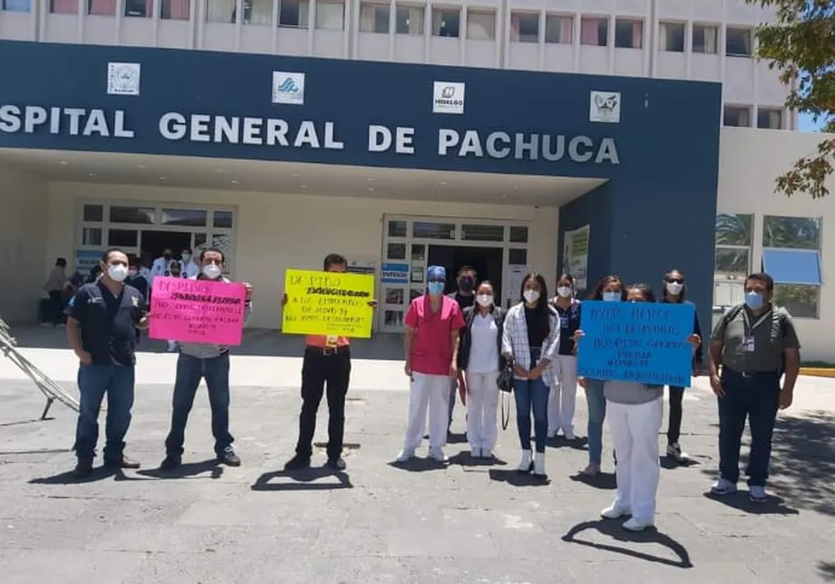 Exempleados amagan con nueva protesta de no haber respuesta de Salud Hidalgo