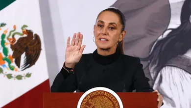 La presidenta Sheinbaum explicó que el avión militar de EU no transportaba tropas ni armas.