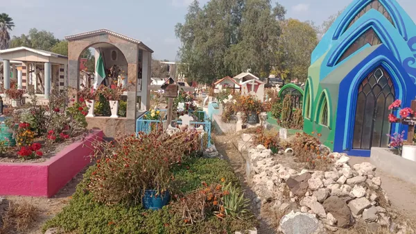 Mineral proyecta nuevo camposanto ante saturación