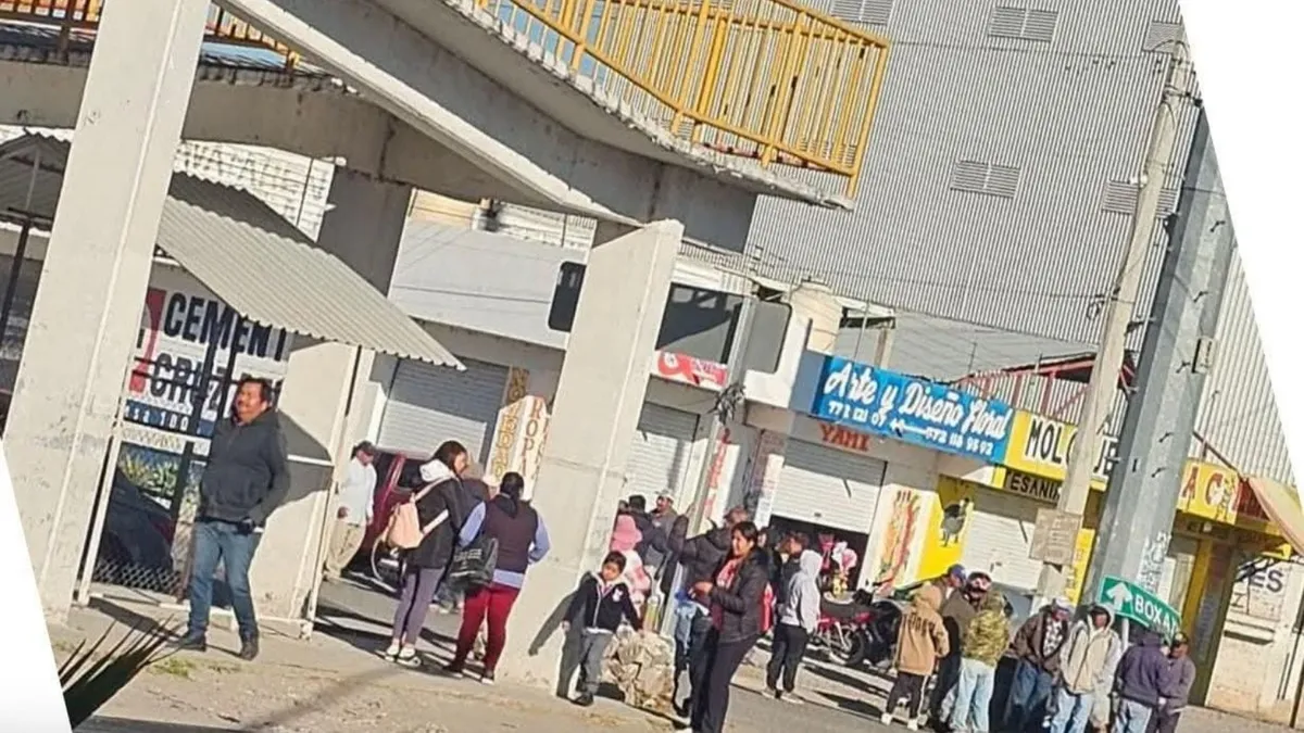 Bloqueo en carretera Ixmiquilpan–Actopan