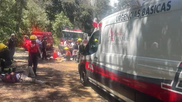 Accidente deja 10 lesionados en el Corredor de la Montaña