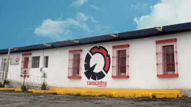 El problema no es el trámite, es cómo se hace. Canacintra revela que 4 de cada 10 empresas enfrentan irregularidades administrativas.