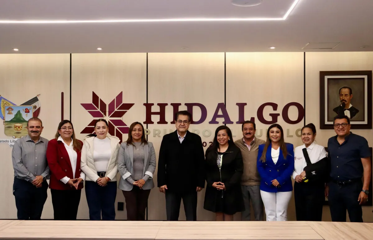 Alcaldes de Hidalgo acuerdan manejo legal de basura tras reunión con Gobierno estatal