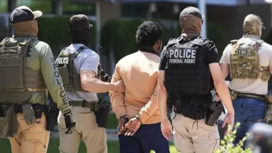 Prohiben arresto de migrantes en Estados Unidos