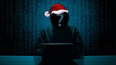 Ofertas, descuentos y estafas: especialistas alertan riesgos al comprar por internet esta Navidad 2025.