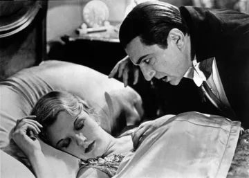 A los chupasangre hoy se les festeja y reconoce gracias a que el maestro Bram Stoker en 1897 marcó la vida de miles, literalmente, al publicar "Drácula". Foto: Especial