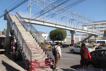 Pachuca: demolición de puente peatonal en avenida Madero costará casi 25 mdp