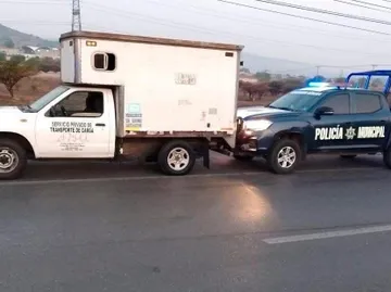 Atotonilco de Tula: detienen a hombre tras robar camioneta, intentar huir y disparar contra policías