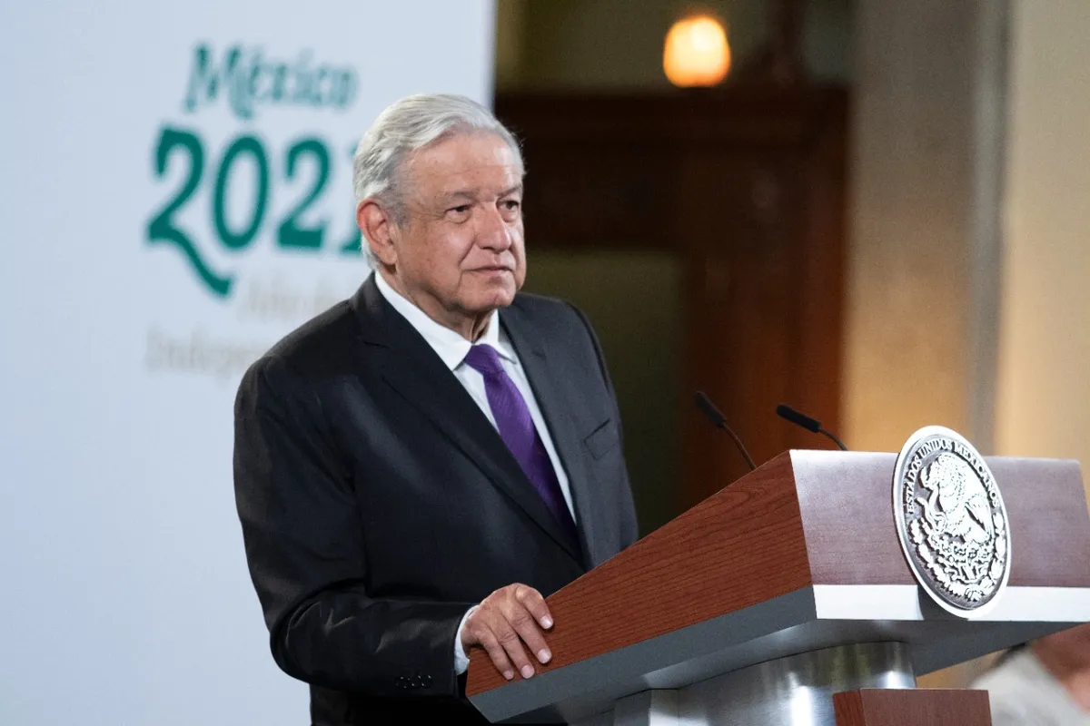 Reforma electoral en su momento: AMLO