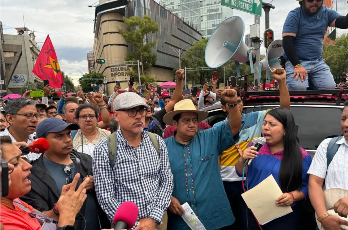 Presenta gobierno a CNTE nueva propuesta en materia de pensiones