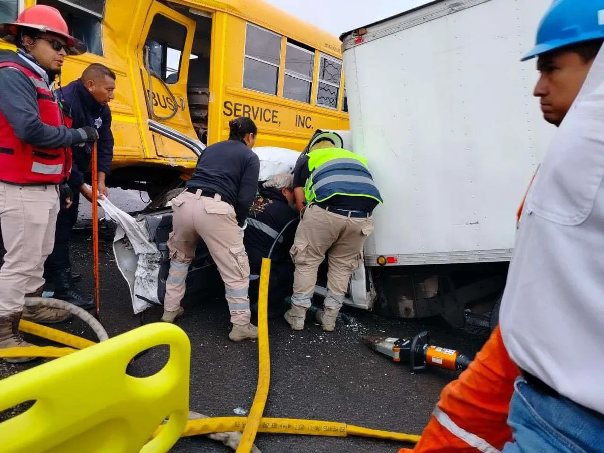 Reportan grave accidente automovilístico en la carretera Tula-Jorobas