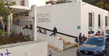 Una menor de 13 años permanece delicada tras dar a luz en un hospital de Chiapas; autoridades ya investigan el caso
